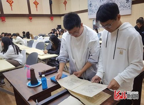 衡水学院美术学院产品设计专业师生在武强年画博物馆开展实践教学活动